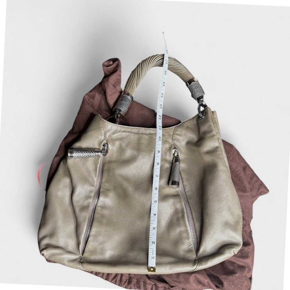 Michael Kors Tonne Shoulder Bag Hobo Taupe Leather Designer Purse Handbag - Picture 14 of 14
